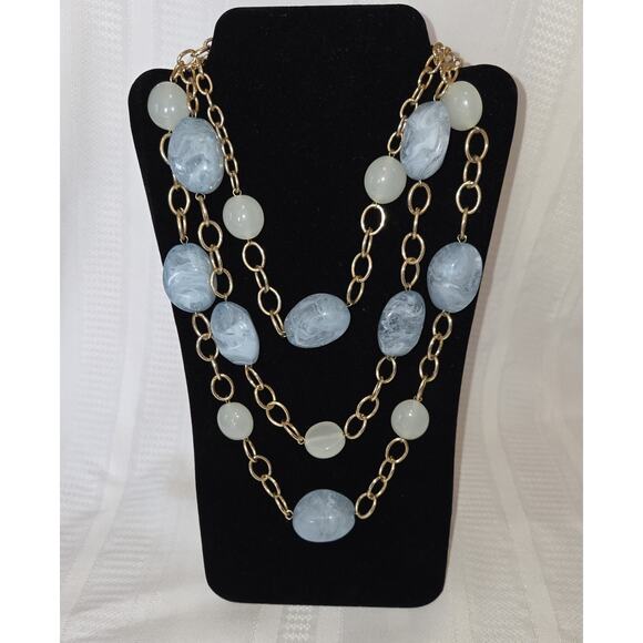 3 Strand Pale Blue Frosted Stone Necklace Chunky Statement Tiered White Stones - Picture 1 of 8